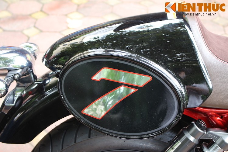 Ngam “hang hiem” Moto Guzzi V7 Racer Record tai Ha Noi-Hinh-14